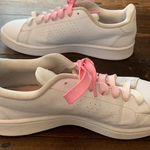 Adidas grand court women’s size 9 with custom shoes laces - Picture 6 of 8